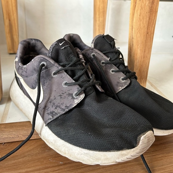 Vintage Nike Roshe One - Picture 2 of 5